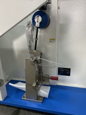Display digitale Izod e Charpy Impact Testing Machine HT-5D-CM