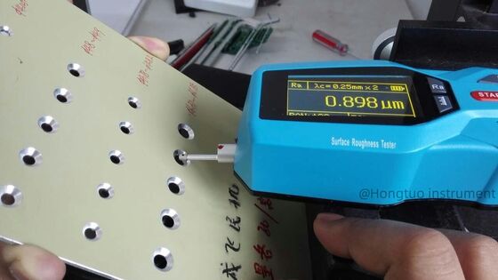 Tester di rugosità superficiale per la misurazione della superficie lavorata dei metalli
