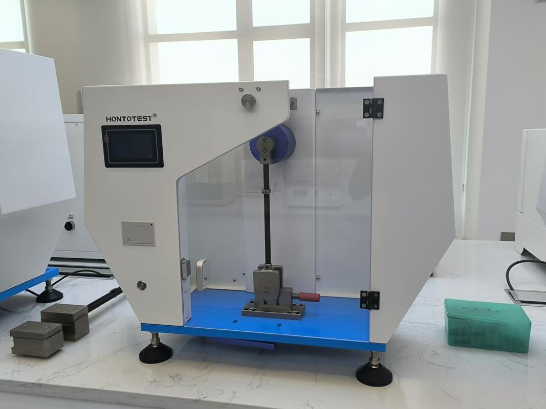Tester d'impatto Izod HT-1843-5.5D  HT-1843-22D  HT-1843-5.5-22D